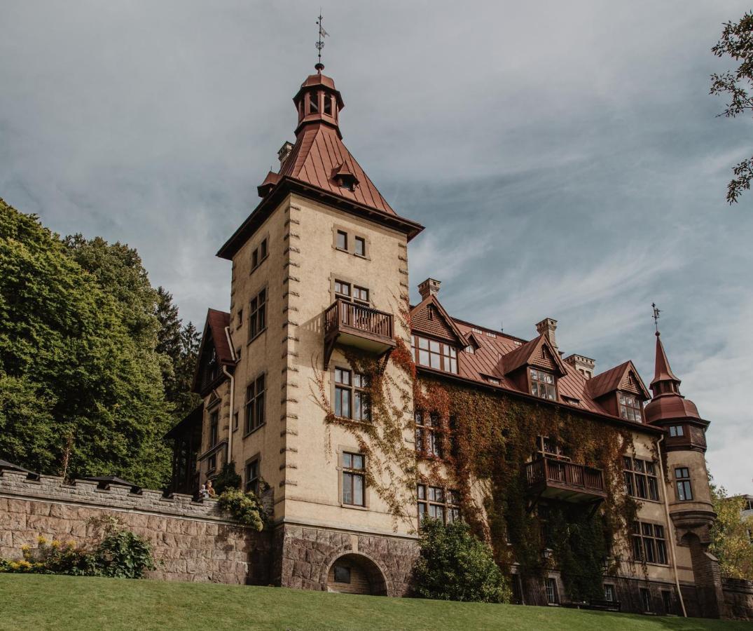 Hotel Slottsvillan Huskvarna Kültér fotó