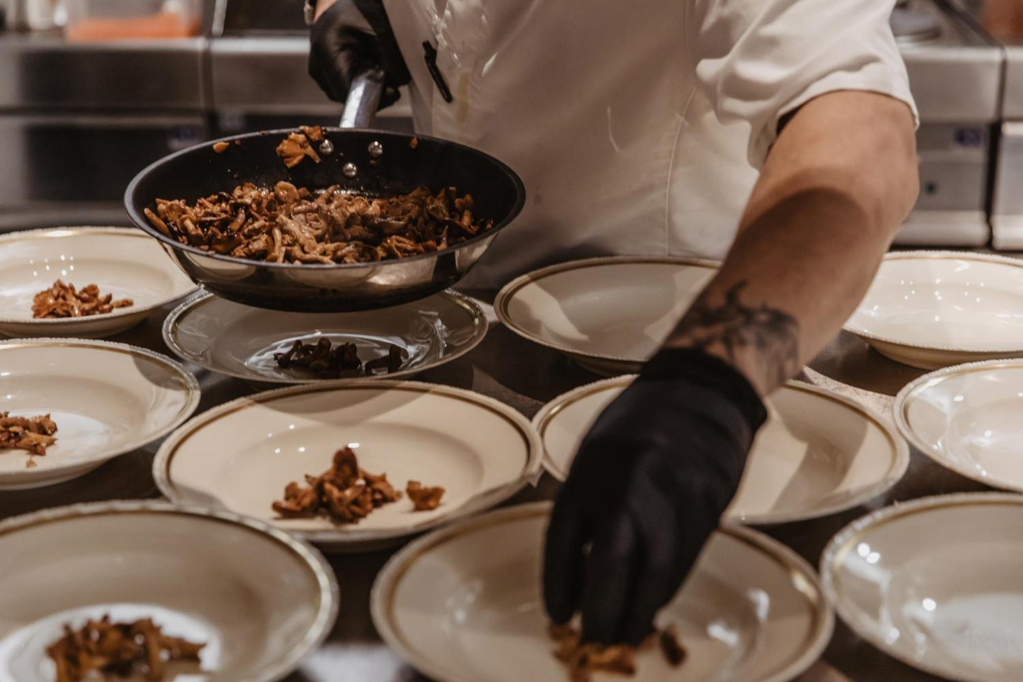 Hotel Slottsvillan Huskvarna Kültér fotó