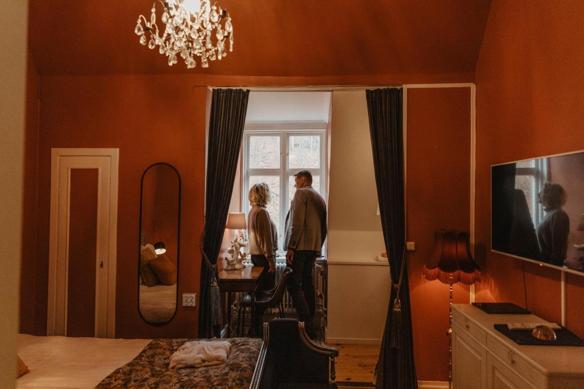 Hotel Slottsvillan Huskvarna Kültér fotó